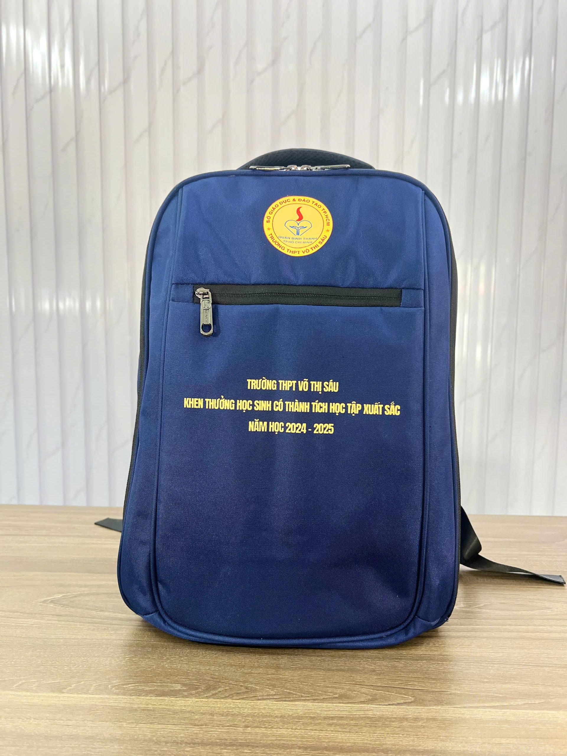 Balo đồng phục của Trường THPT Võ Thị Sáu? Balo, túi KOVAS