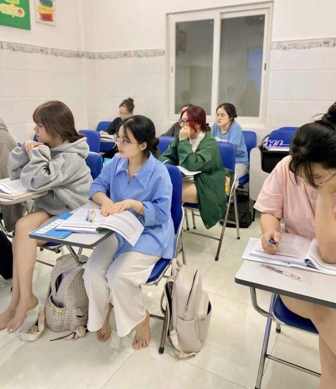 Balo quà tặng trung tâm ngoại ngữ Thần Tốc