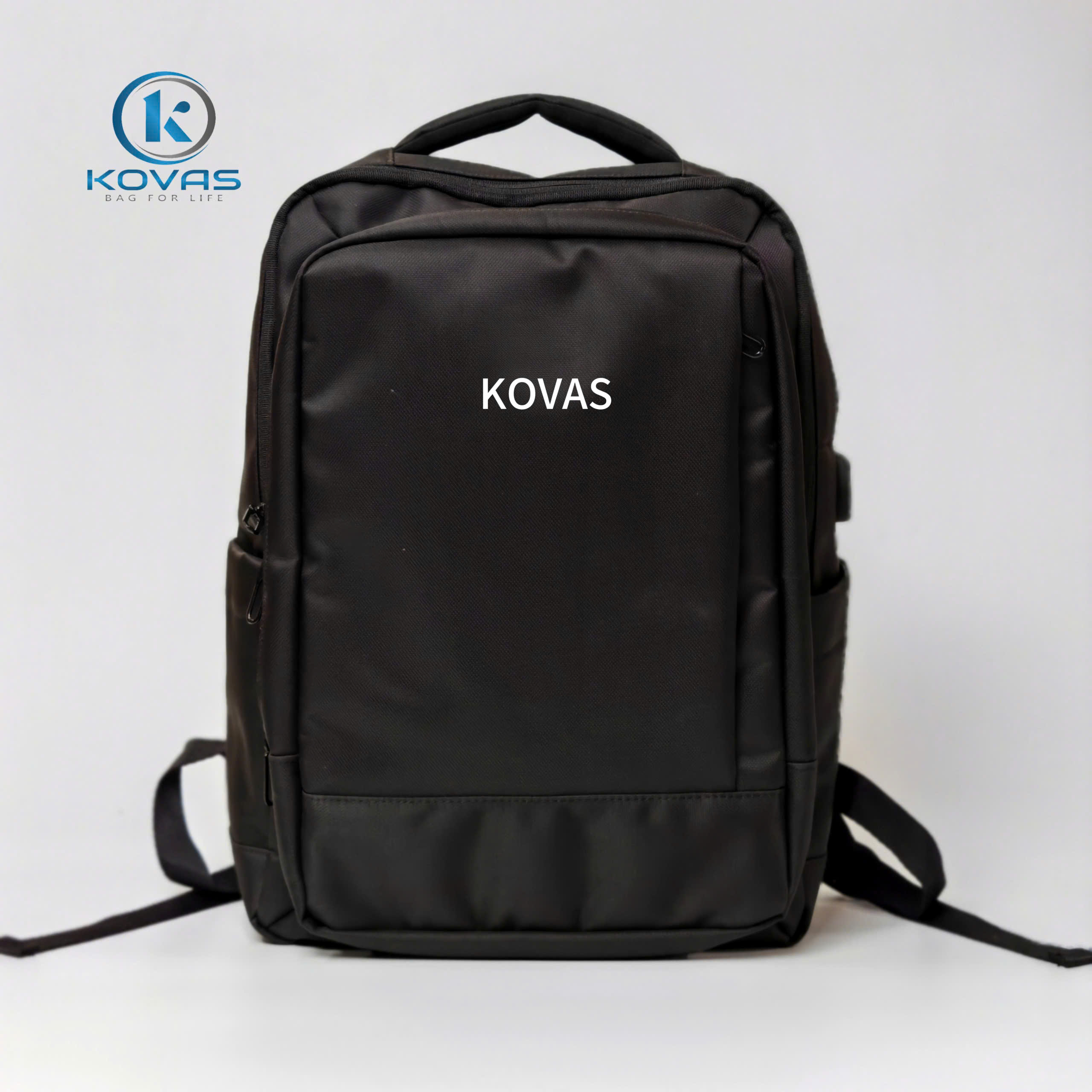 Balo-qua-tang-cho-cua-hang-laptop