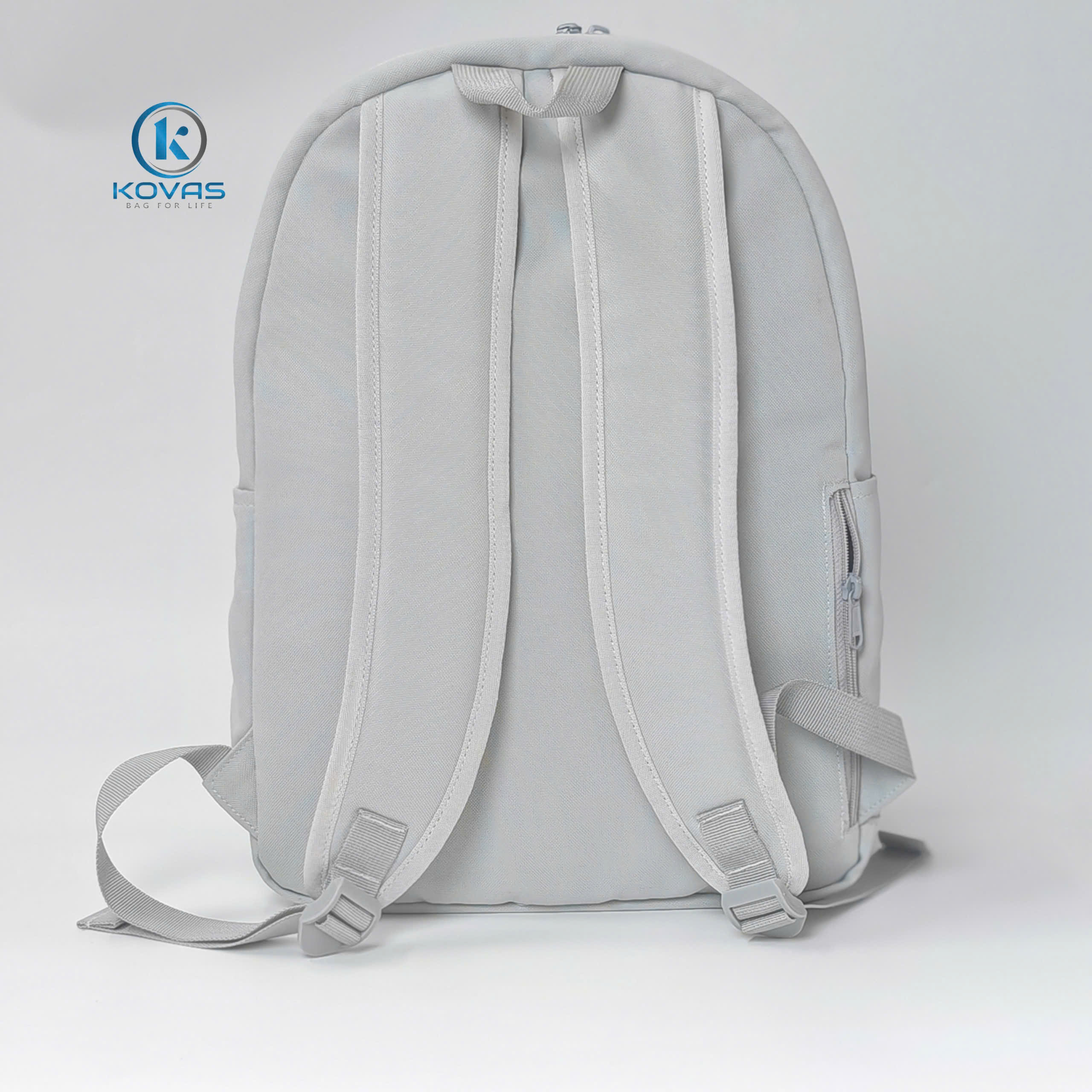 dat-balo-trung-tam-anh-ngu