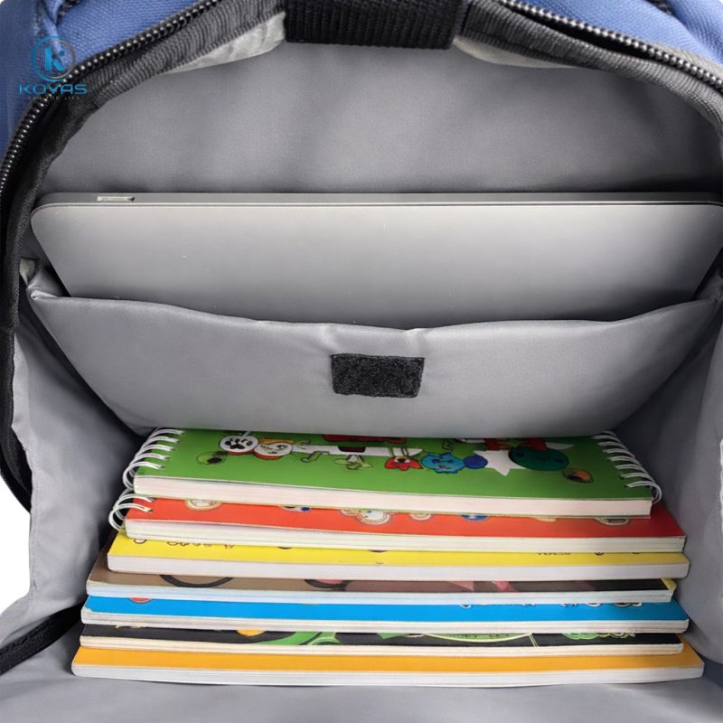 Mau-balo-Dai-hoc-Su-pham-Ky-thuat